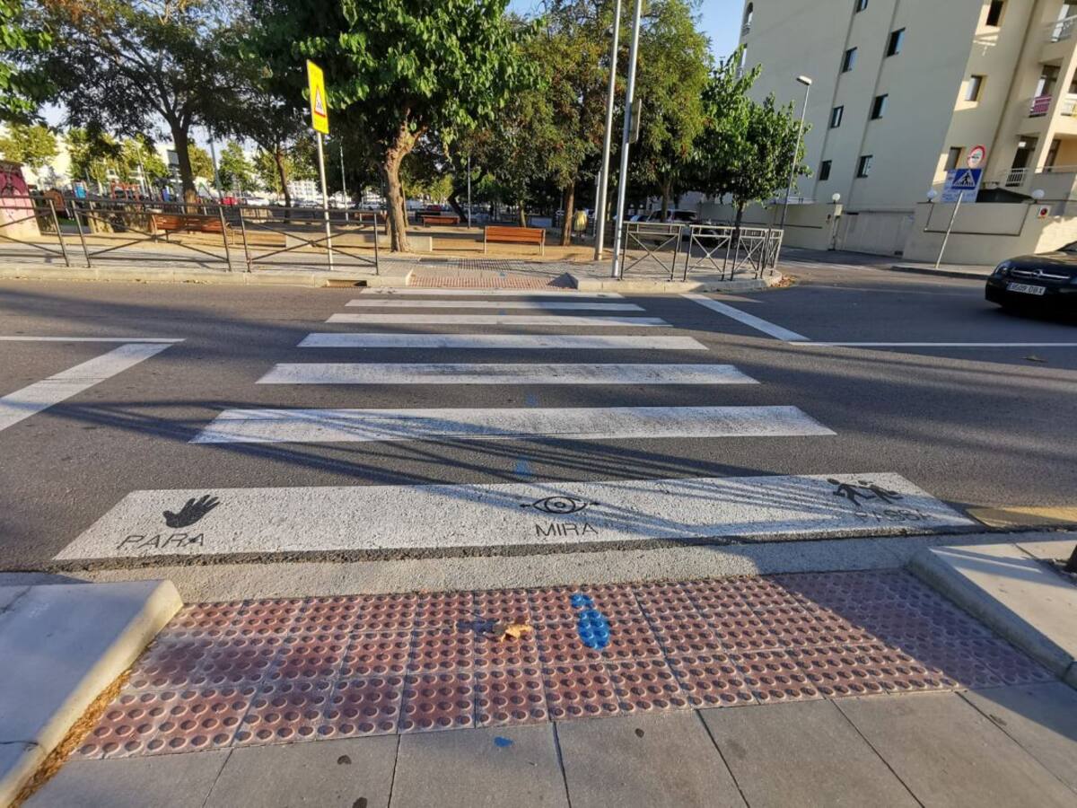 Pictogrames als passos de vianants de Lloret de Mar