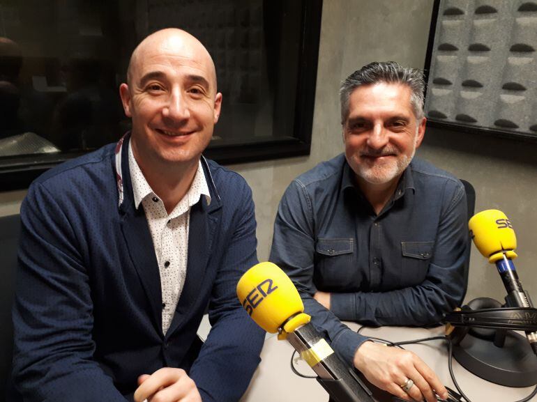 Jon Iraola, a la izquierda, junto a Juanma Cano