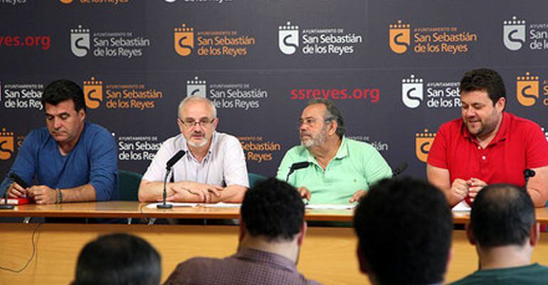 Los portavoces de Ganemos, Podemos, Izquierda Unida y Sí Se Puede en San Sebastián de los Reyes