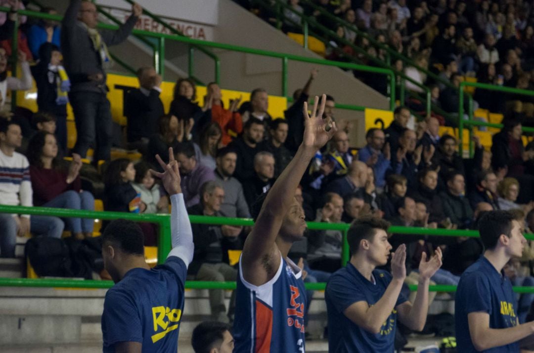 Con gran brillantez, cerraba el Club Ourense Baloncesto, la primera vuelta de la liga, situado en puestos del playoff