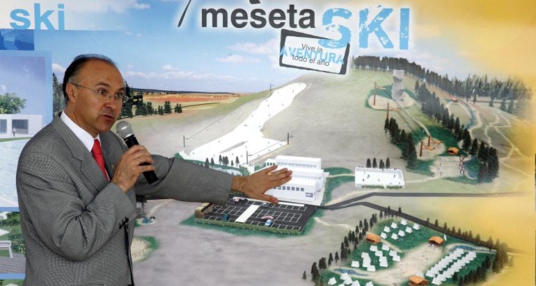 Imagen de archivo de Ramiro Ruiz Medrano, durante la presentación de Meseta Ski en 2006