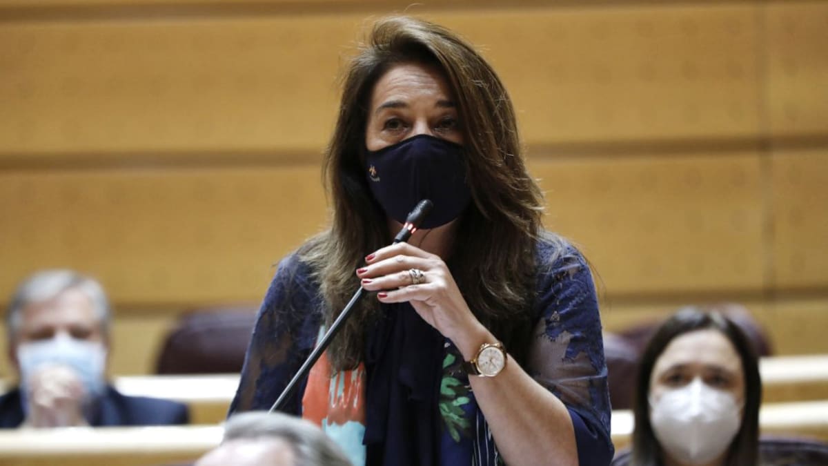 La Columna de Carlos Arcaya: «Escupir contra el viento: ¿Es usted una mujer sumisa a un macho alfa?»