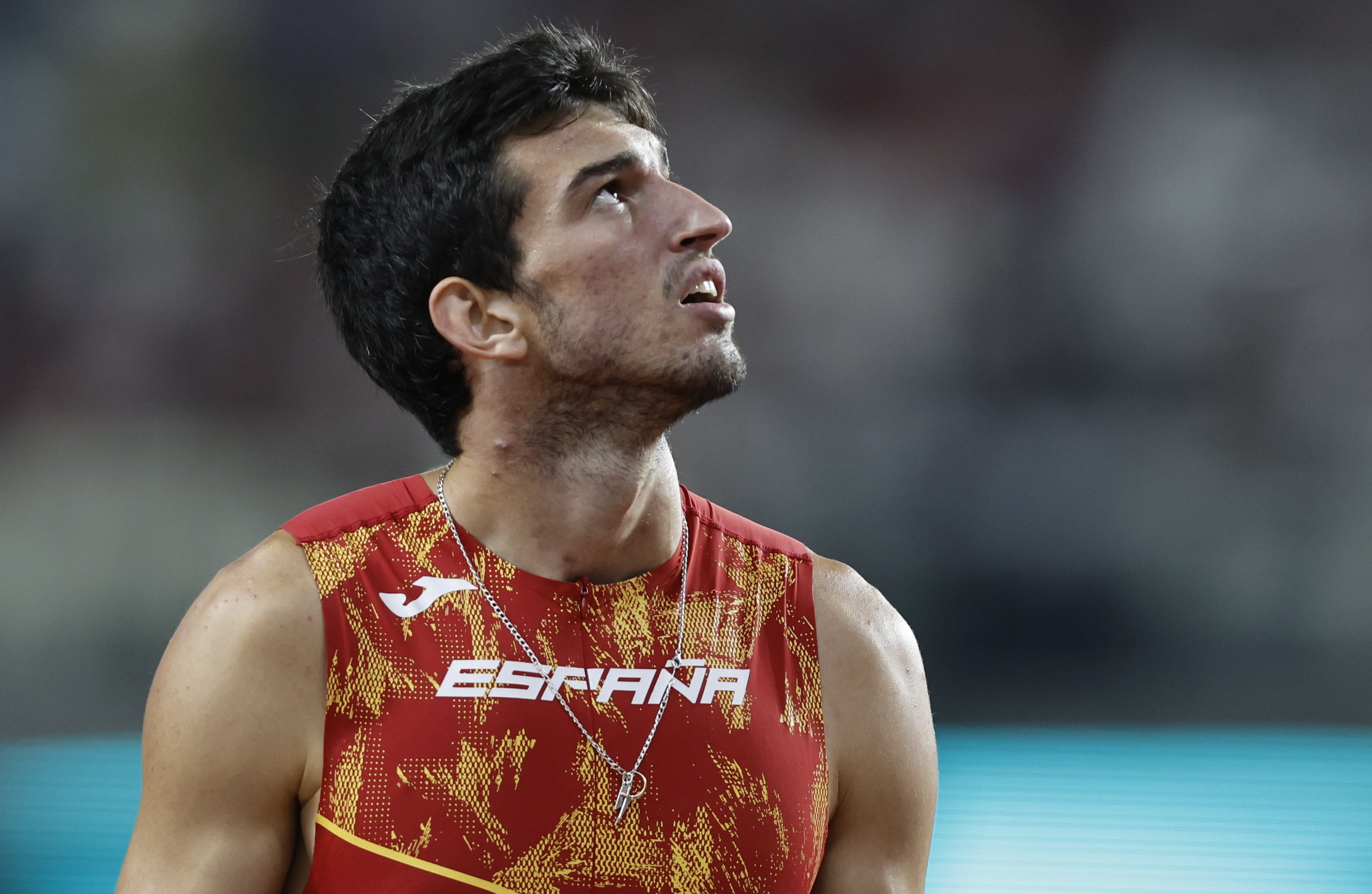 Budapest (Hungary), 21/08/2023.- Enrique Llopis of Spain reacts during a 110 Metres Hurdles Men semi-finals heat of the World Athletics Championships in Budapest, Hungary, 21 August 2023. (Mundial de Atletismo, Hungría, España) EFE/EPA/ROBERT GHEMENT
