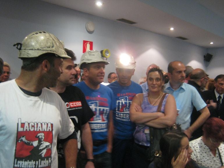 Quieren demostrar una vez más el respalsdo social al carbón