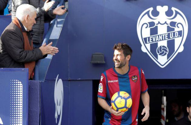 Coke Andújar, en su presentación con el Levante