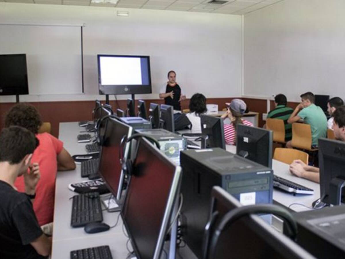 La URJC acerca la tecnología a los estudiantes de ESO y Bachillerato