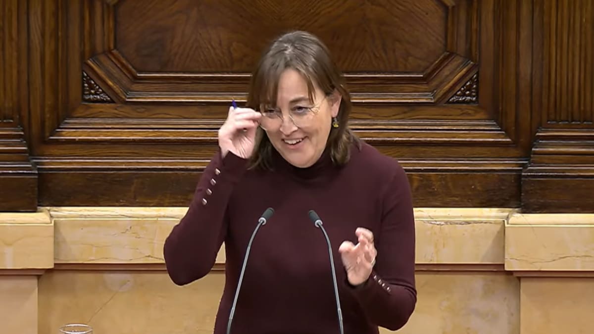 "¿Otra vez, en serio?": el ES-Alert interrumpe dos días consecutivos a la misma diputada del Parlament