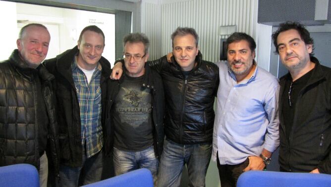 Hombres G con Alberto Granados y Pancho Varona presentando su disco 'En la playa'