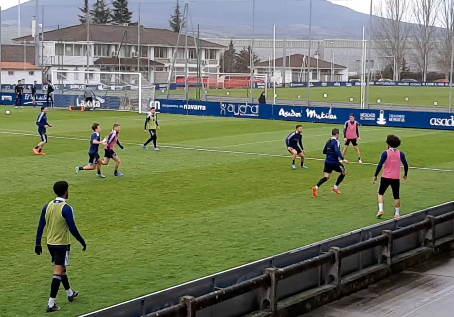 Aridane y Barja entrenan ya con grupo en Tajonar