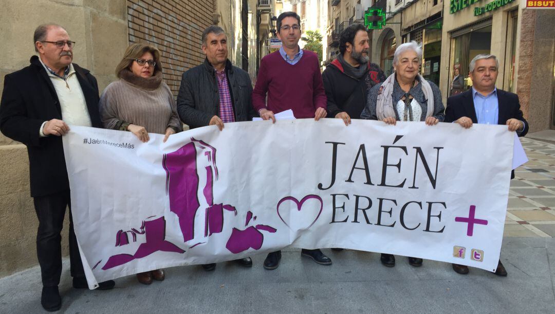 Miembros de Jaén Merece Más piden que los ciudadanos acudan en masa a Madrid para reivindicar sus derechos