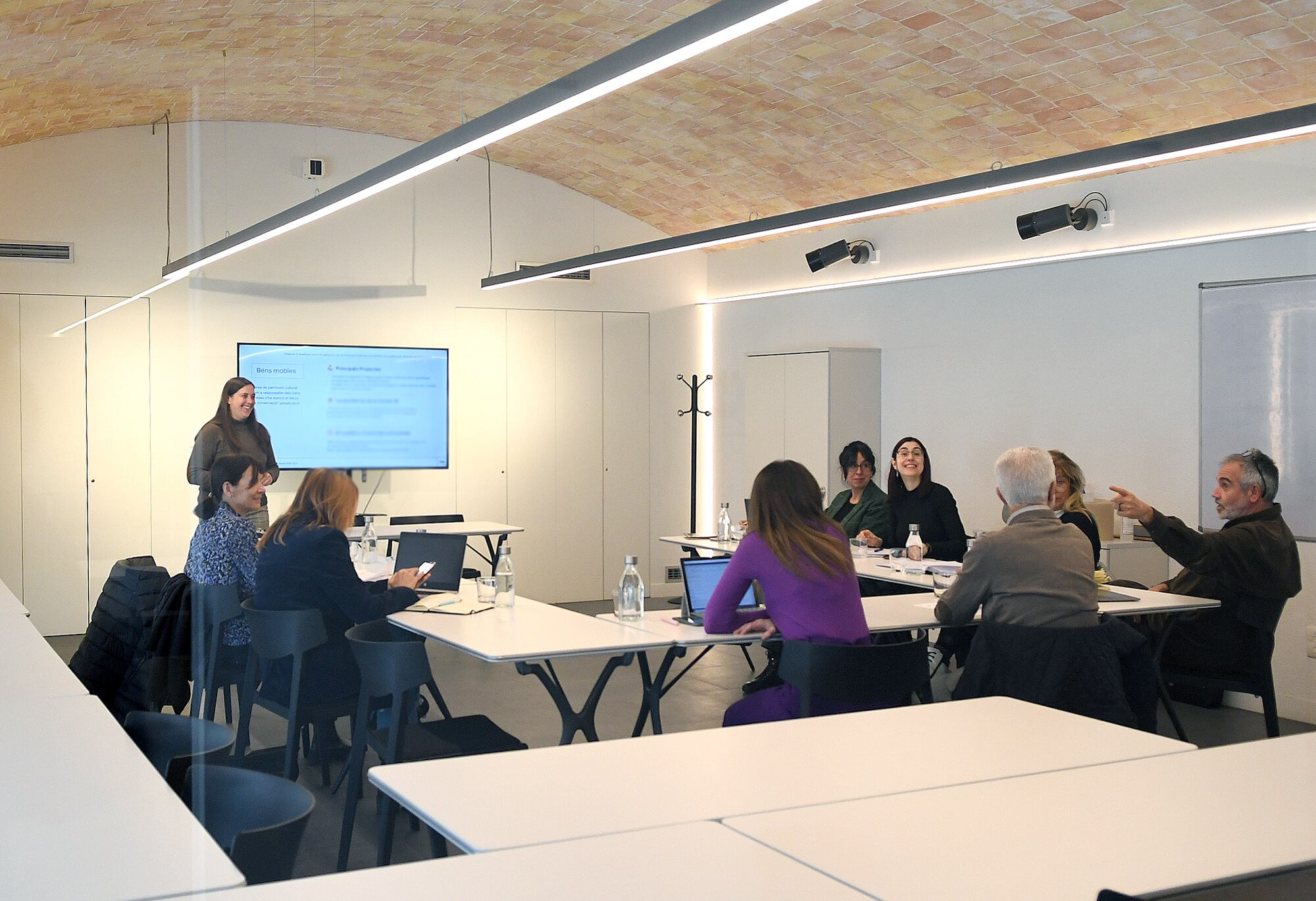 La ministra de Cultura en funcions, Sílvia Riva, ha presidit el Consell Assessor del Patrimoni Cultural