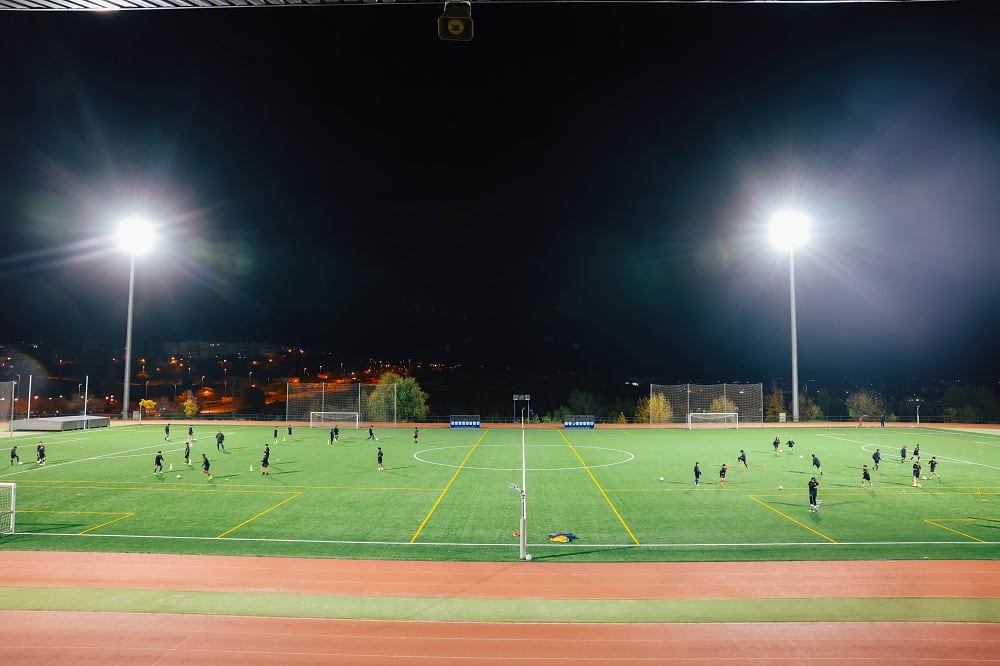 Nuevas luces de los polideportivos de Colmenar Viejo