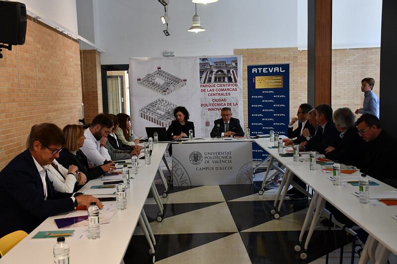 Reunión de Comité Ejecutivo de ATEVAL en el campus d'Alcoi de la UPV