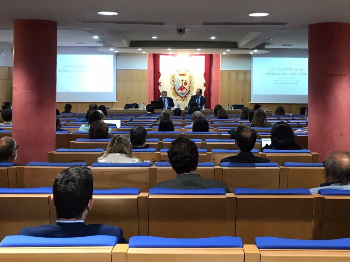 Abogacía: profesión de mujer en Málaga, acaparando el 54% de las nuevas incorporaciones