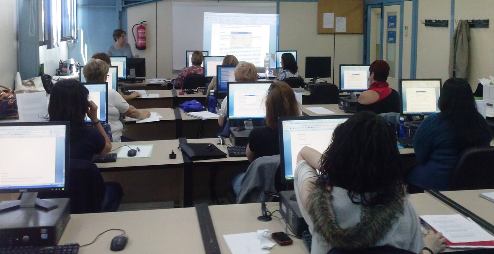 La formación se desarrolla en las juntas de distrito de Fuenlabrada