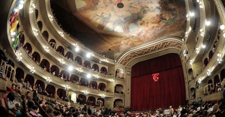 Interior del Gran Teatro Falla