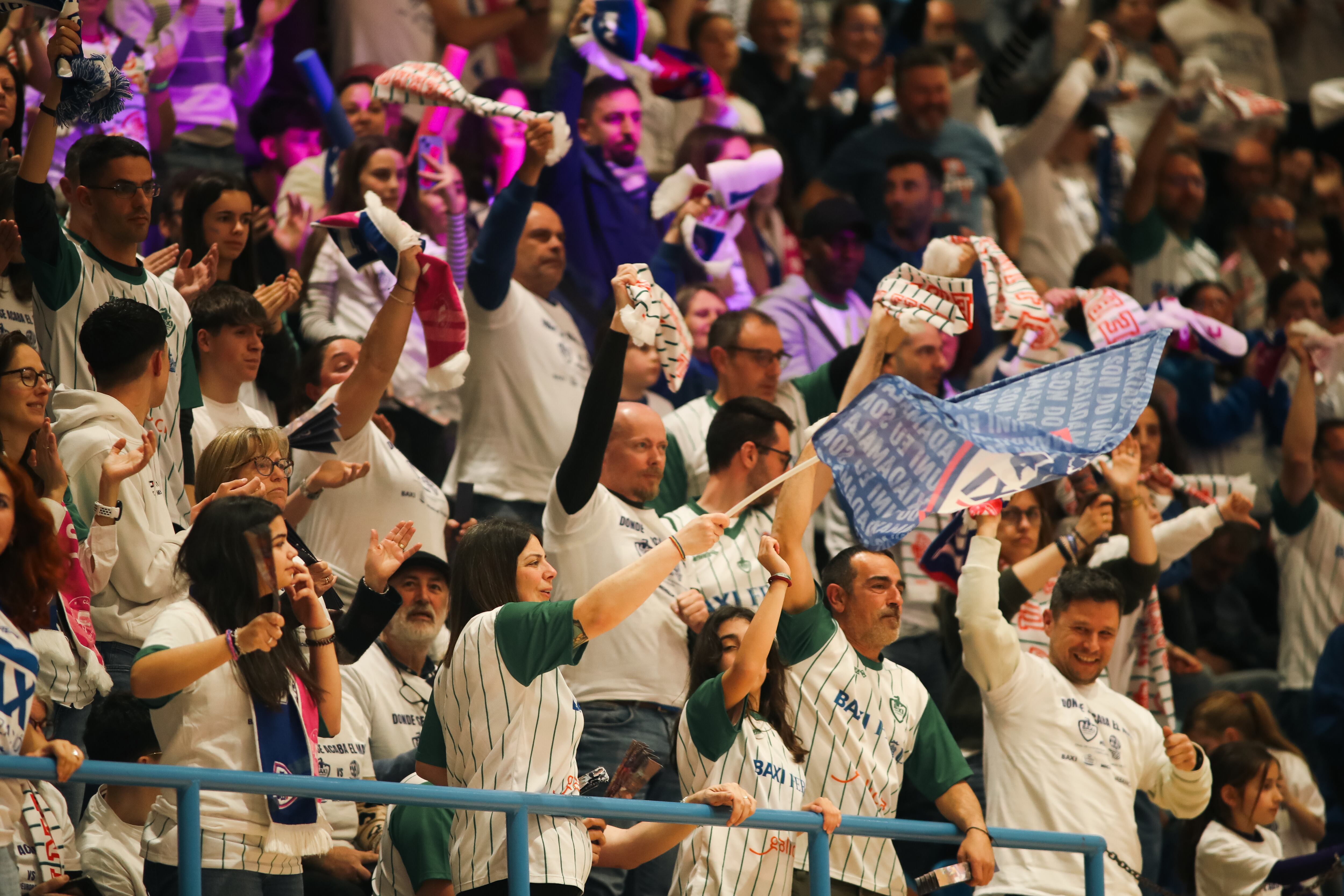 Imagen del Baxi-Villeneuve d´Ascq de la ida de la final de Eurocup en A Malata (foto: Mariño / Cadena SER)