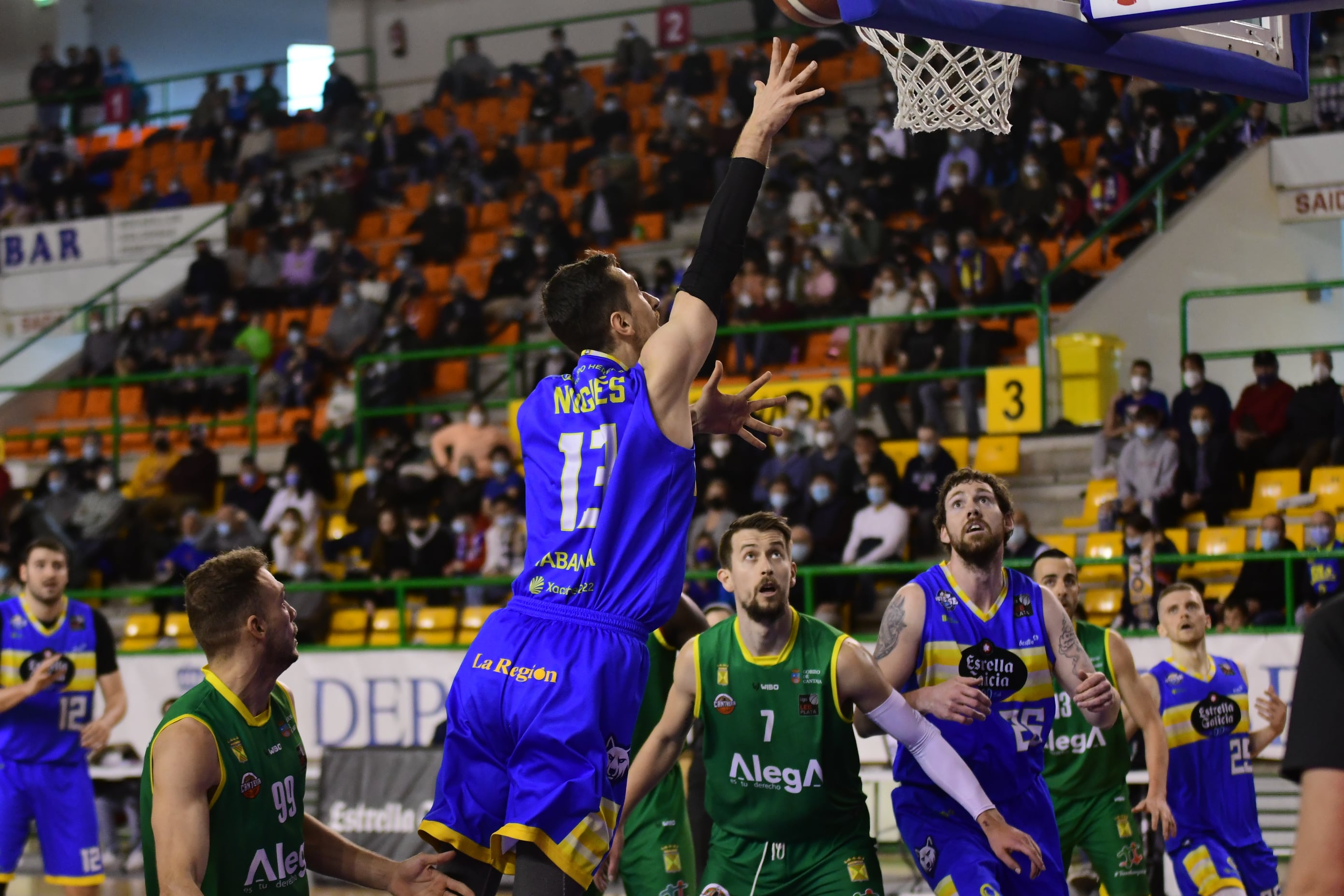 Al COB le toca el camino largo de los play off de ascenso