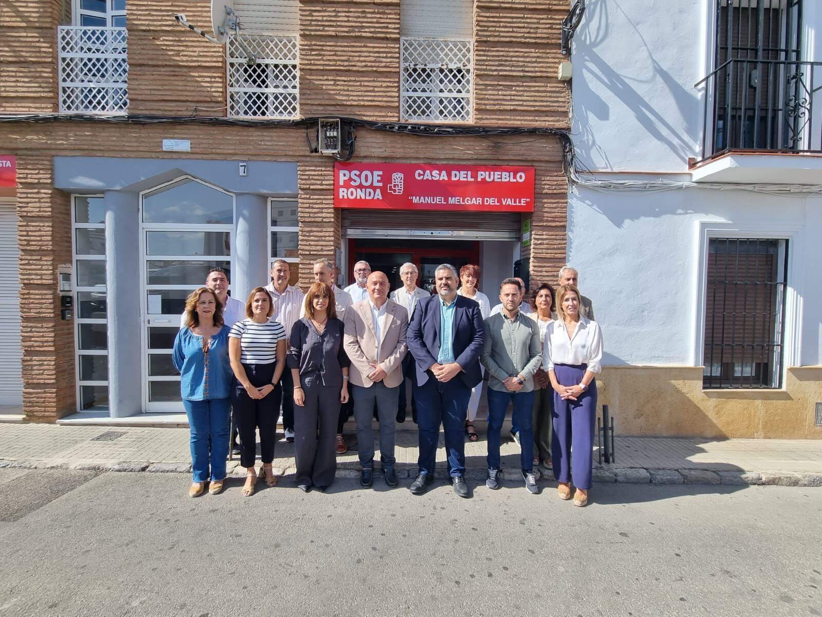 Representantes del PSOE durante la rueda de prensa