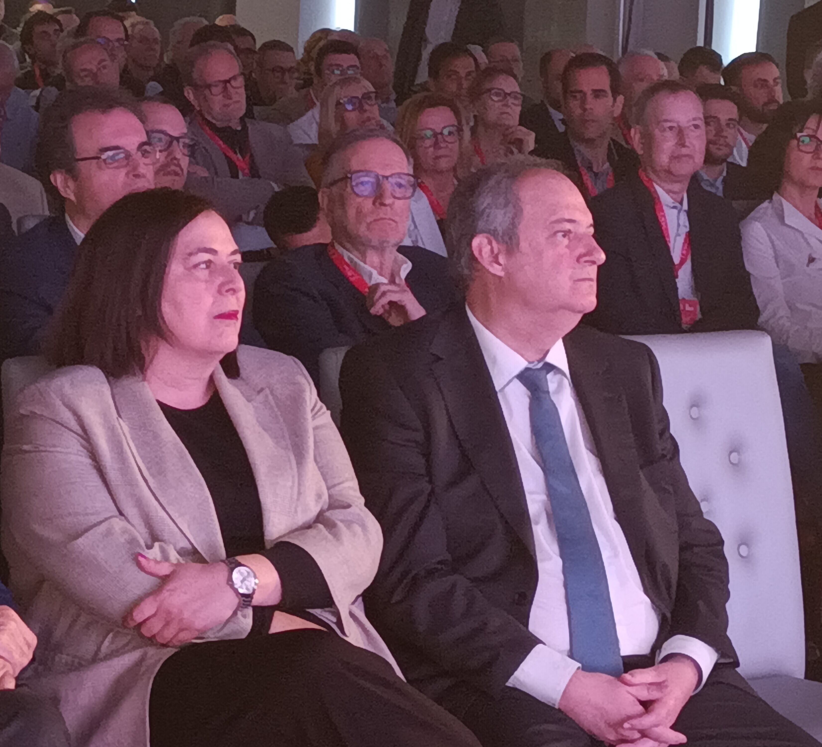 Begoña García y Jordi Hereu en Binéfar.