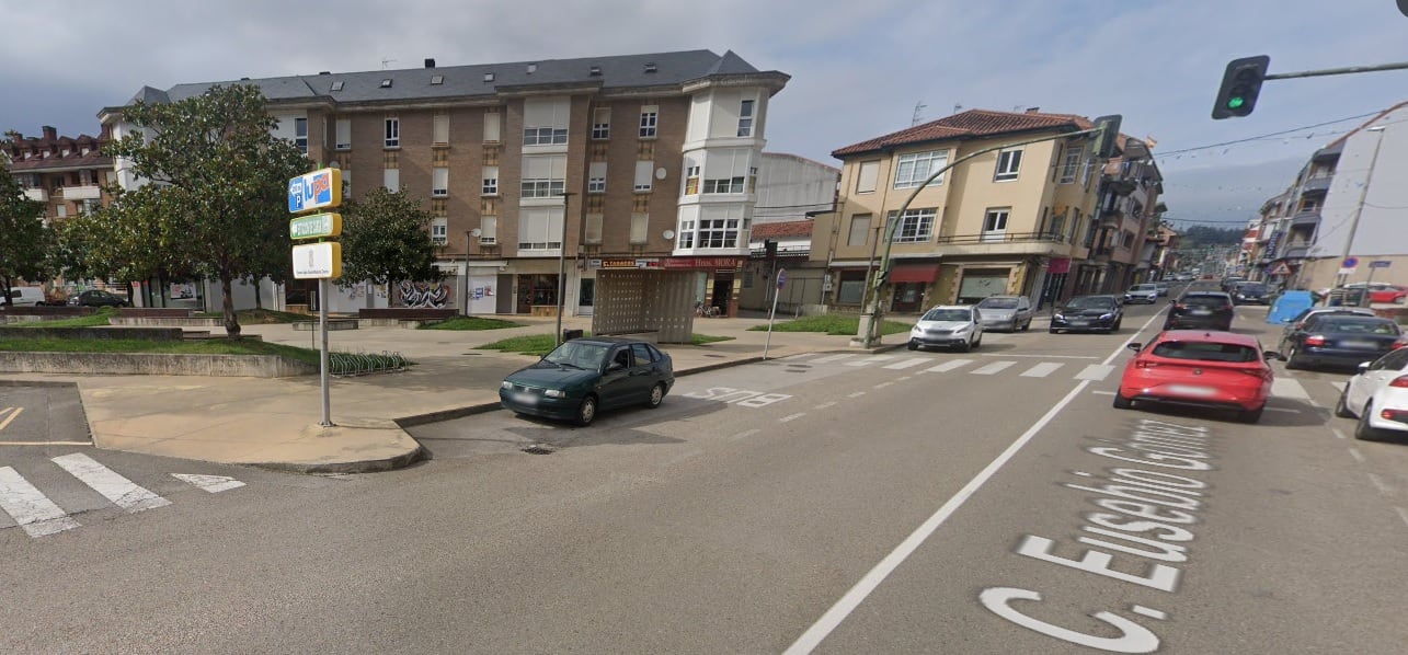 Zona de Sarón en la que se ubica el estanco atracado en la jornada de ayer