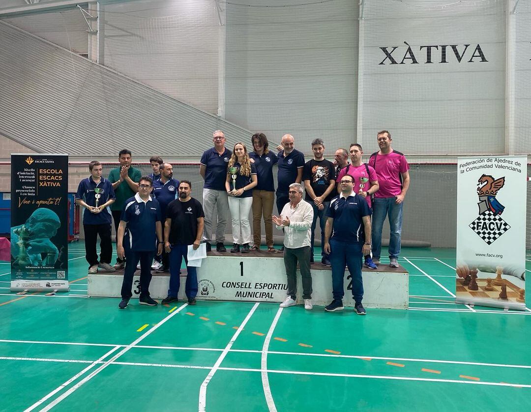 El club Escacs L'Olleria al pòdium