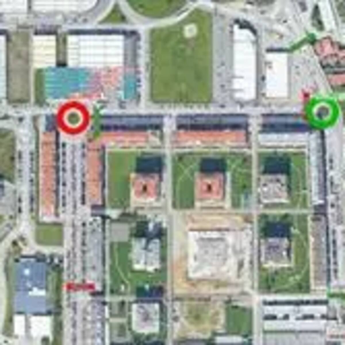 Camargo inicia la mejora del asfaltado de las glorietas de la calle Gutiérrez Solana