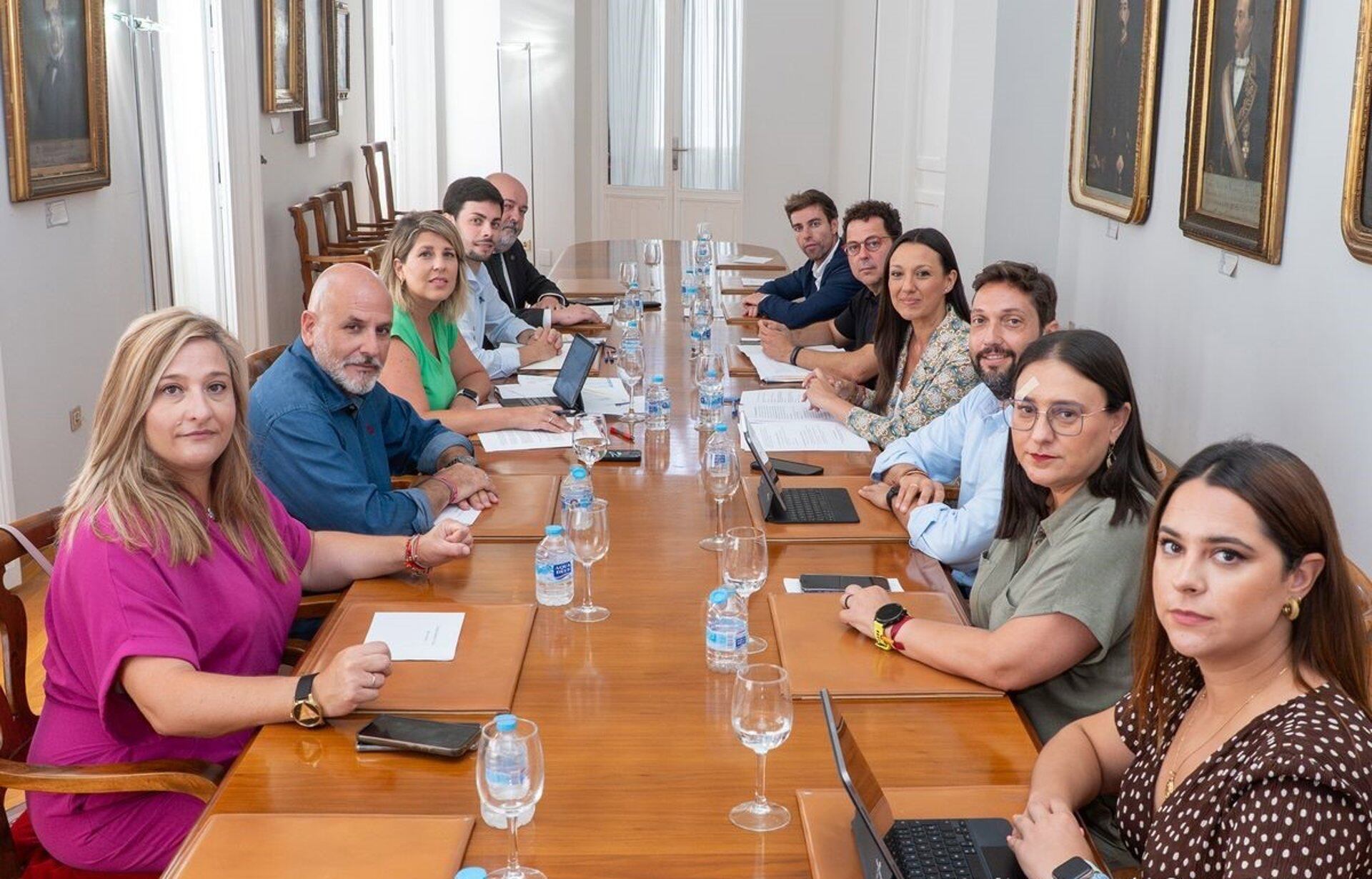 Reunión del Consejo de Dirección de la Consejería de Turismo, Cultura, Juventud y Deportes