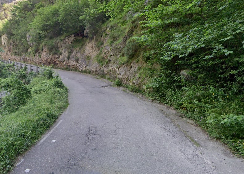 Carretera de Caín en el valle de Valdeón