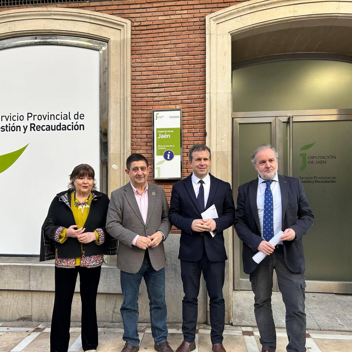Diputación inaugura la nueva oficina de Recaudación en la calle Bernabé Soriano de Jaén