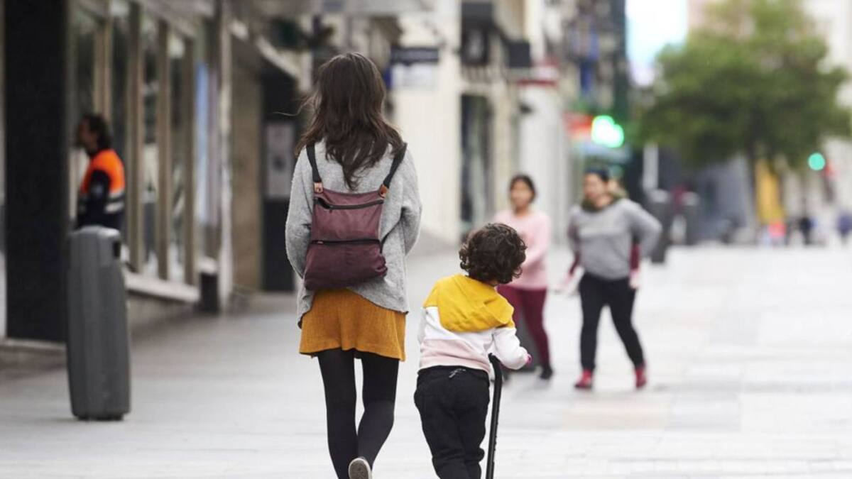 Extremadura propone establecer horarios por edades en la desescalada