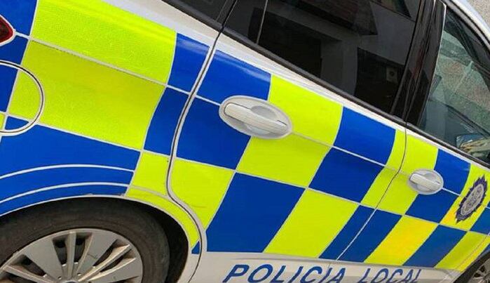 Un vehículo de Policía Local