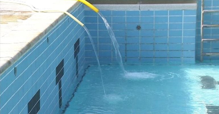 Omplir piscines està prohibit en fase d&#039;excepcionalitat.