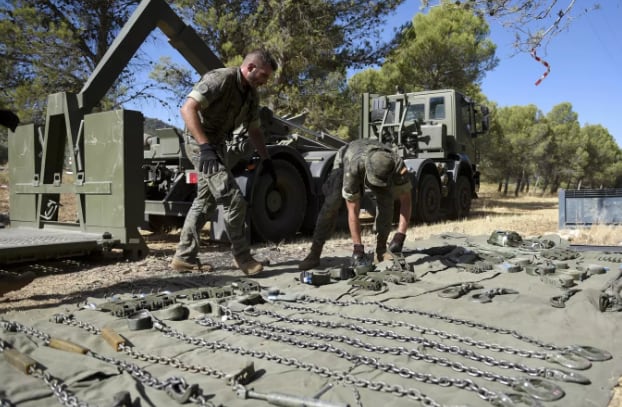 Imagen de archivo con maniobras del Ejército de Tierra en Granada, donde FMG desarrolla su actividad.