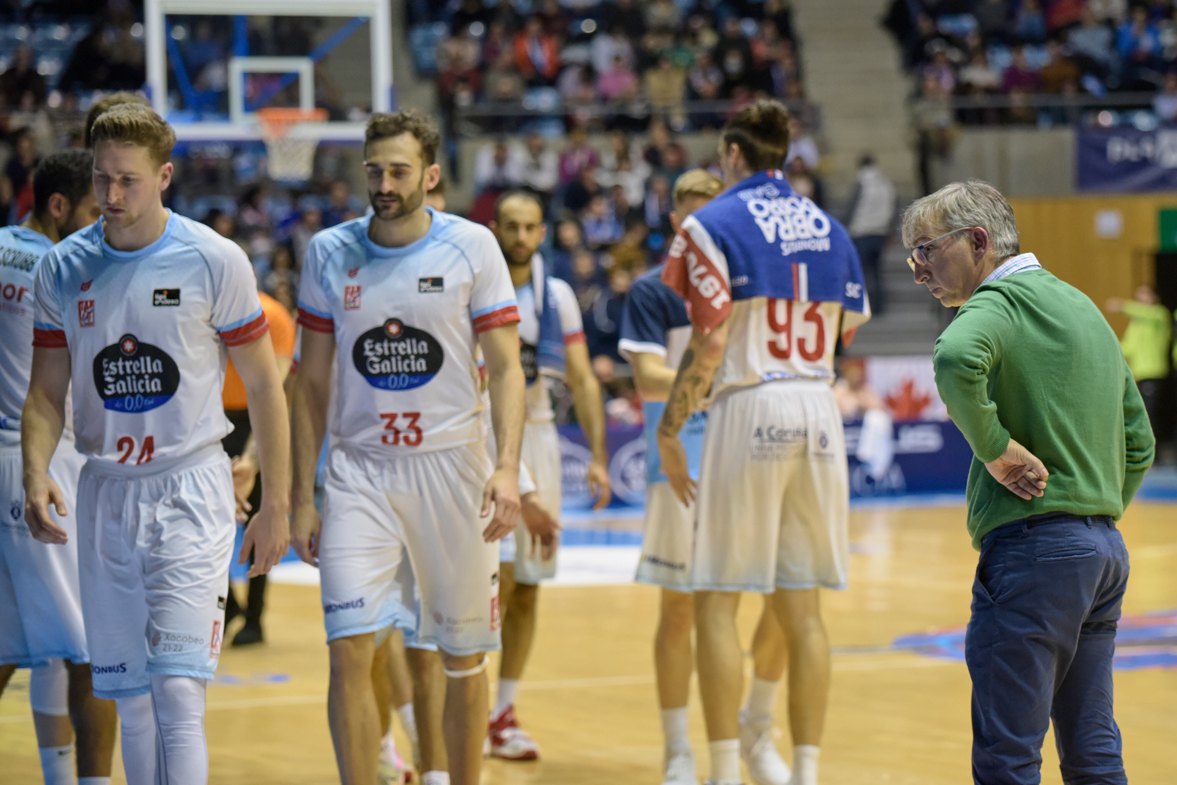 El Obradoiro estuvo muy desafortunado en el primer cuarto de partido