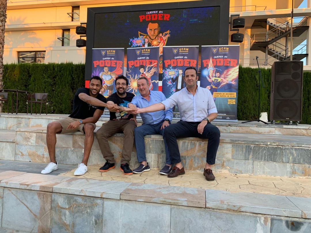 Sadiel Rojas, Salva Espín, Ramón Megías y José Miguel Garrido en la presentación de la campaña de abonos del UCAM Murcia CB