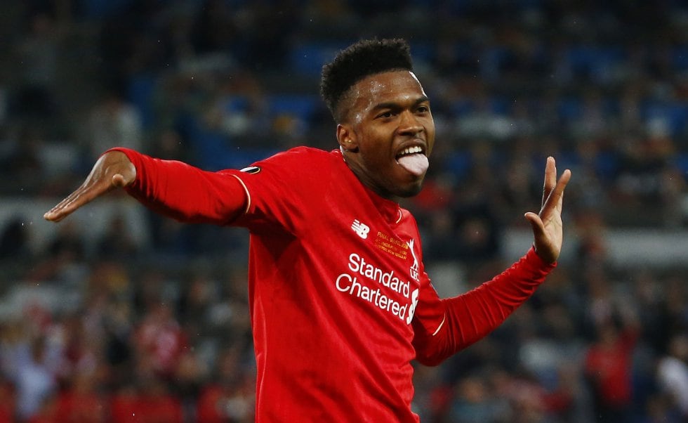 Daniel Sturridge celebra un gol con el Liverpool