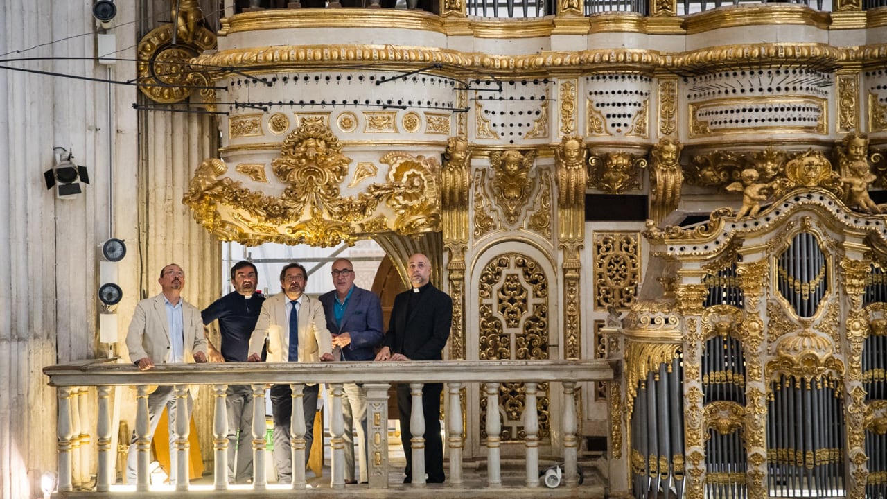 Visita a las obras de restauración del órgano de la Catedral de Granada