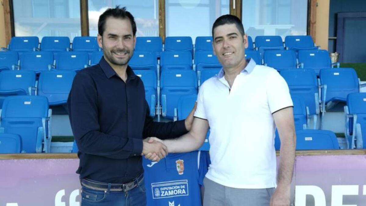 Mario Prieto renueva con el CD Villaralbo