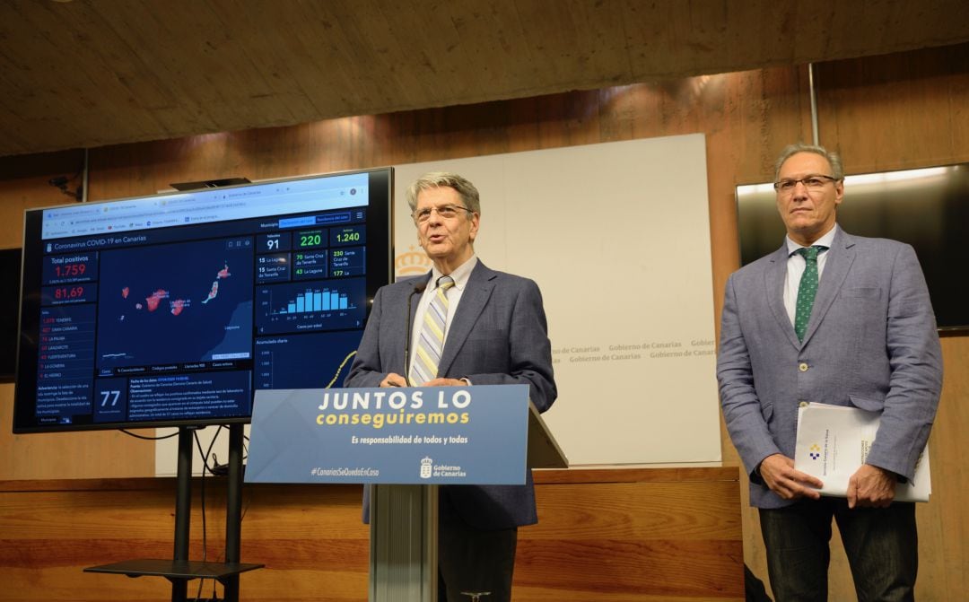 Julio Pérez, consejero de Sanidad, y José Antonio Alemán, director general de Salud Pública