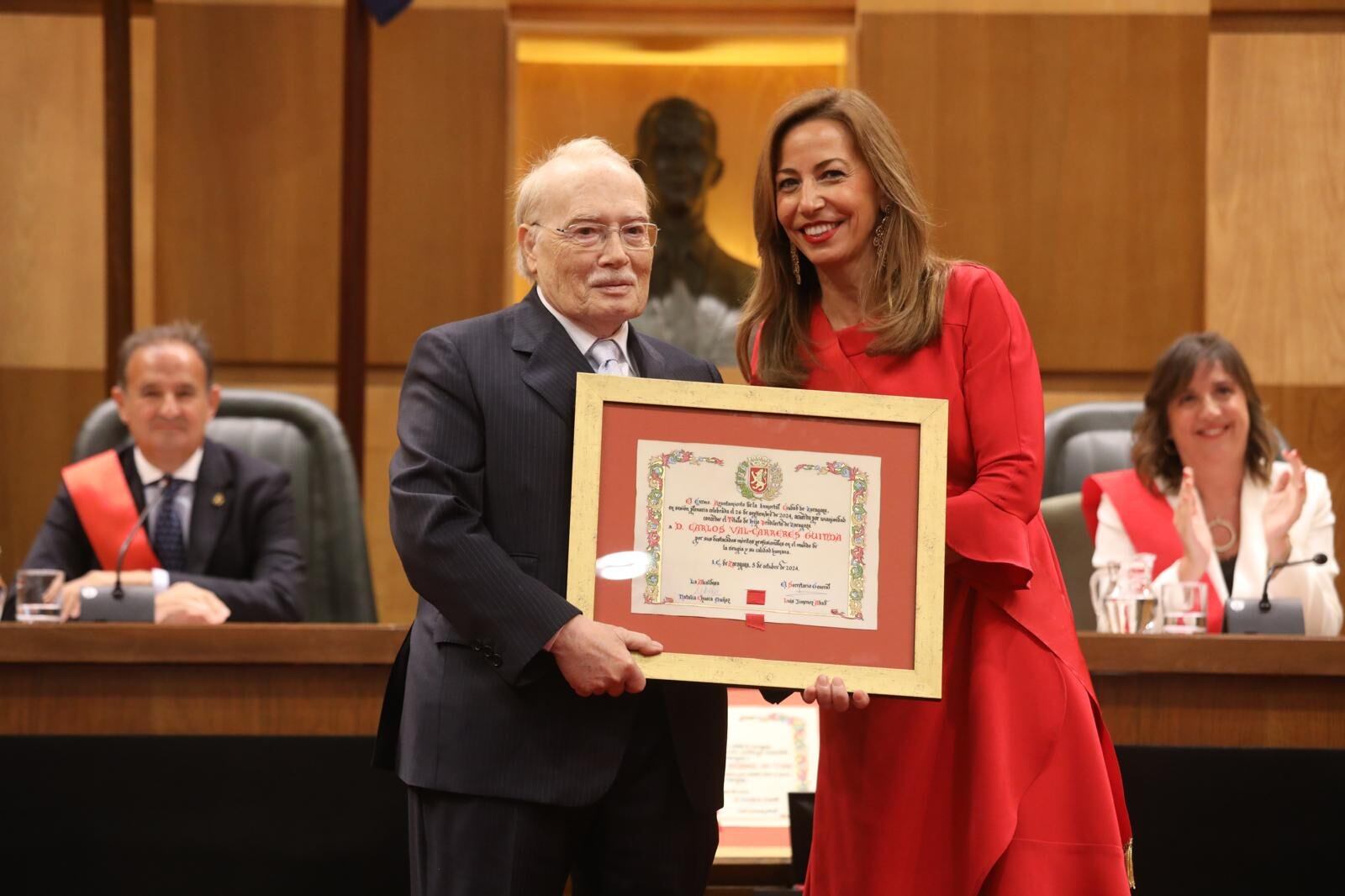 Carlos Val-Carreres, Hijo Predilecto de Zaragoza