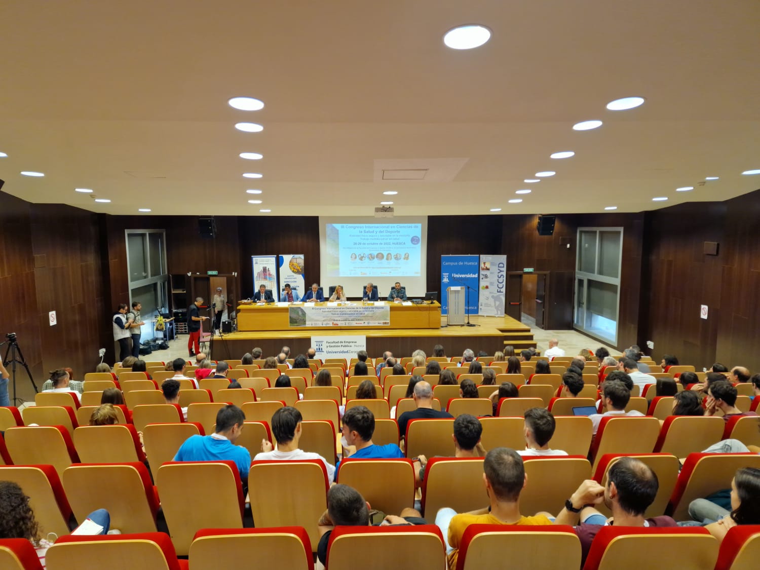 Ponentes y asistentes al III Congreso Internacional de Ciencias de la Salud y el Deporte