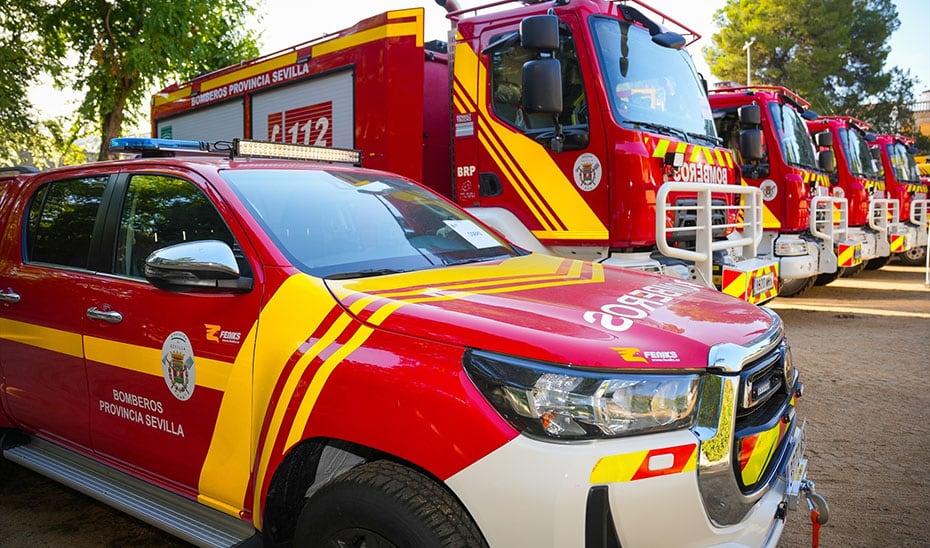 Vehículos de los Bomberos de la Diputación de SevillaMaría José López / Europa Press