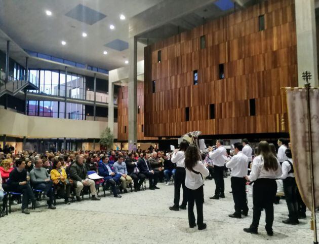 Aspecto del Ágora Maria Zambrano durante la actución de la Agrupación Musical Santo Sepulcro de Medina del Campo