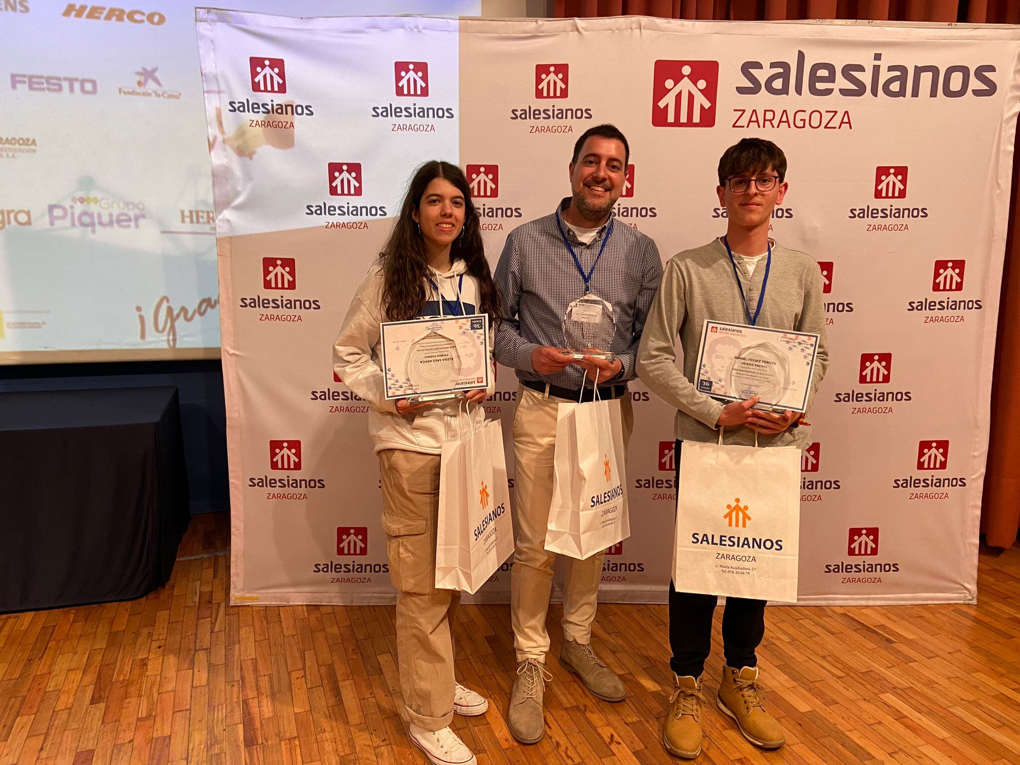 Equipo ganador del Instituto Navarro Santafé