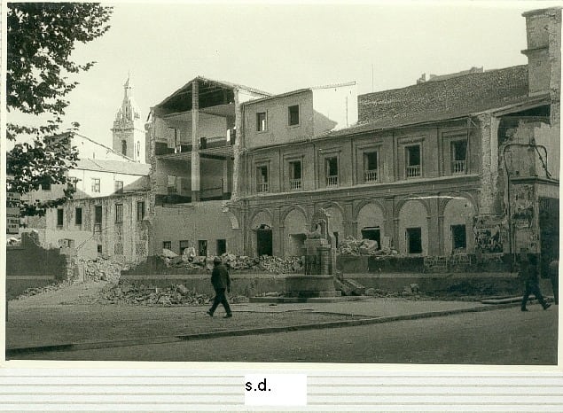 Destrucción del convento de Sant Francesc