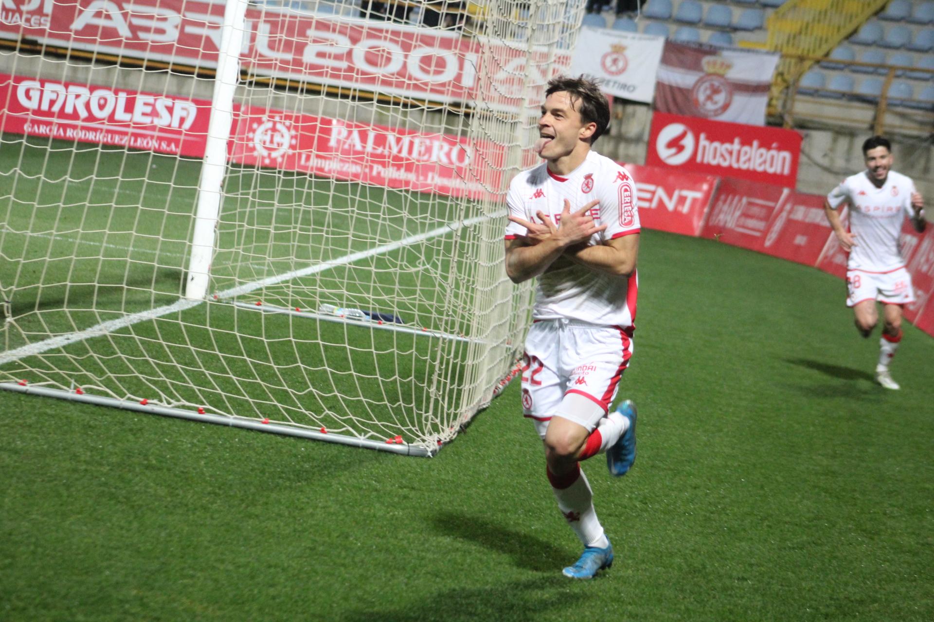 Muguruza celebra el gol de la victoria / Isaac Llamazares