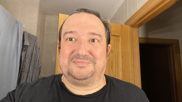 El periodista navarro Jonan Basterra nos cuenta cómo ha pasado el coronavirus en el hospital de IFEMA (08/04/2020)