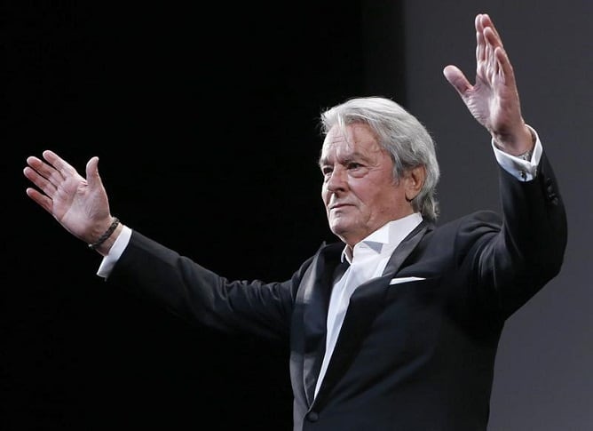 El actor Alain Delon agradece el homenaje recibido en Cannes tras la proyección de &#039;A pleno sol&#039;