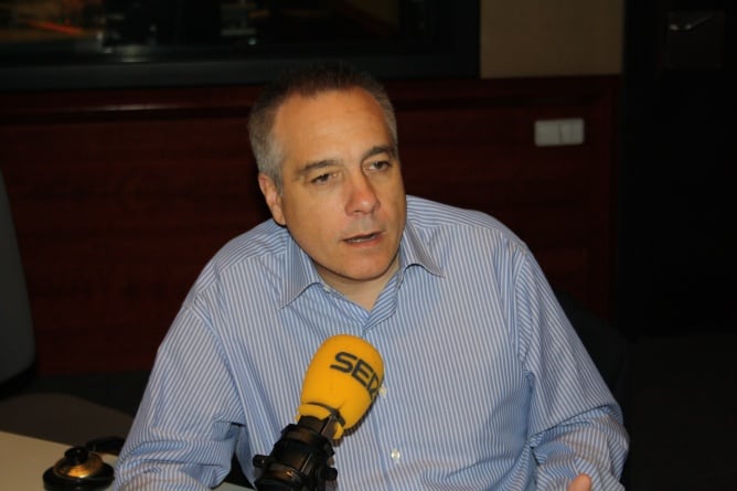 Imatge d&#039;arxiu del 1er secretari del PSC, Pere Navarro, en una entrevista a Ràdio Barcelona